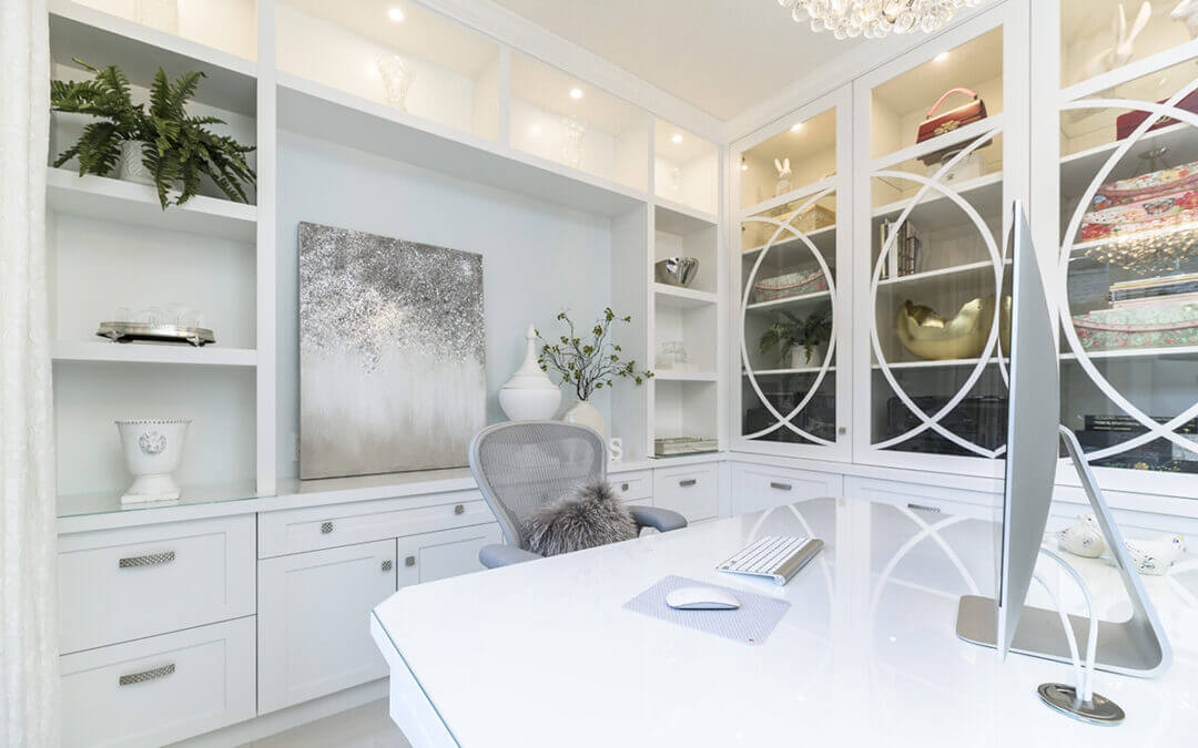 Setting Up a Home Office That Works: Efficiency, Style & Sanity